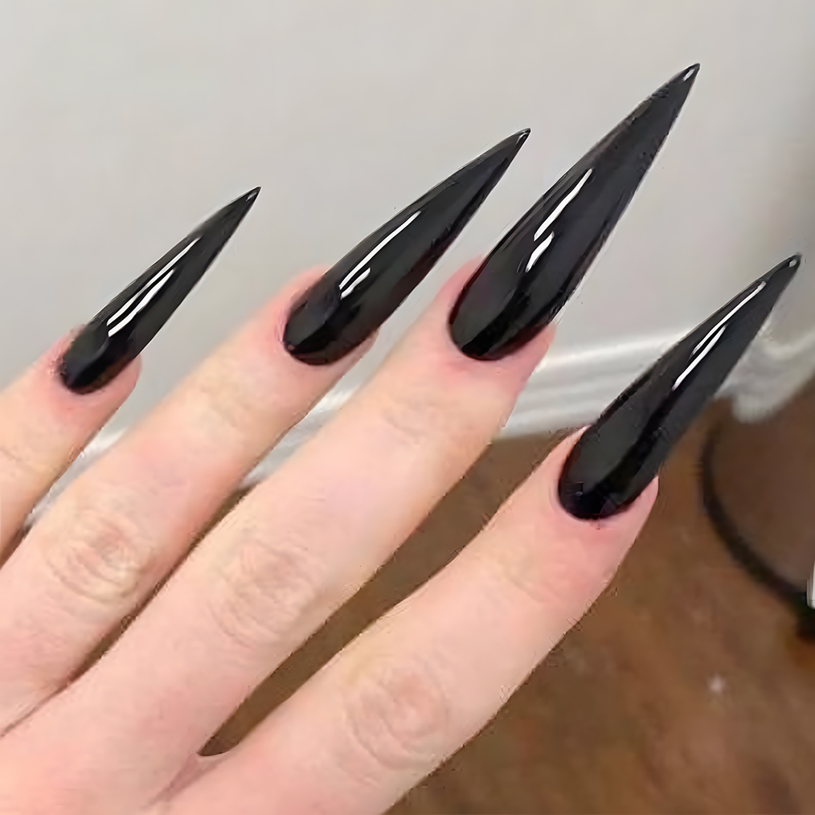 24pcs Glossy Black Fake Nails  - đánh giá và giá Nail Art Full Color